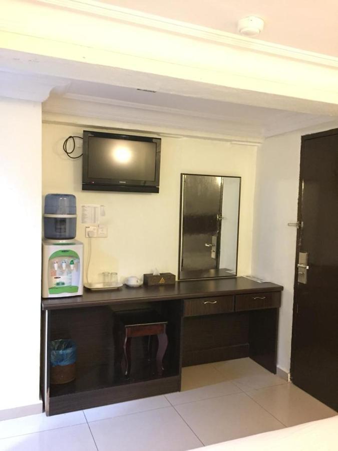 Hotel Bintang Indah Kota Bharu Exteriör bild